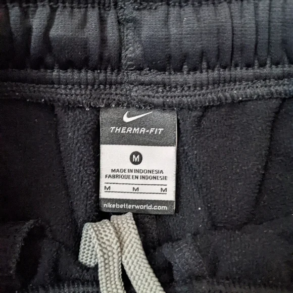 Nike Sweatpants - Picture 3 of 5